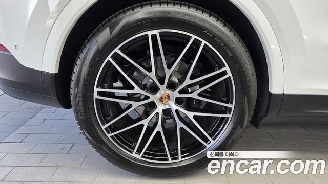 Porsche Cayenne 2026 — photo 5