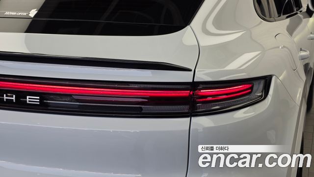 Porsche Cayenne 2026 — photo 9