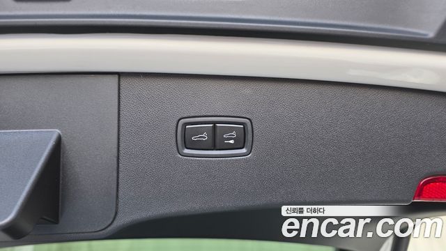 Porsche Cayenne 2026 — photo 34