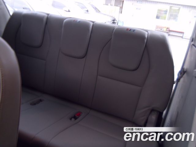 Kia Canival 2016 — photo 19