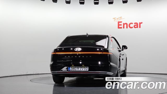 Hyundai Grandeur 2023 — photo 4