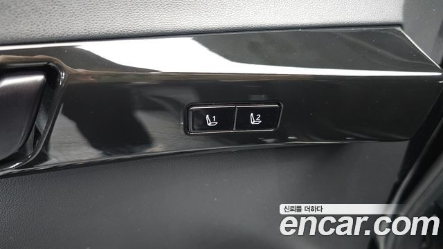 Hyundai Grandeur 2023 — photo 12