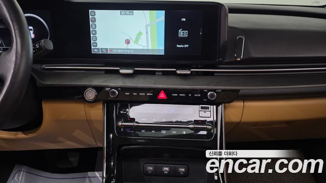 Kia Canival 2023 — photo 15