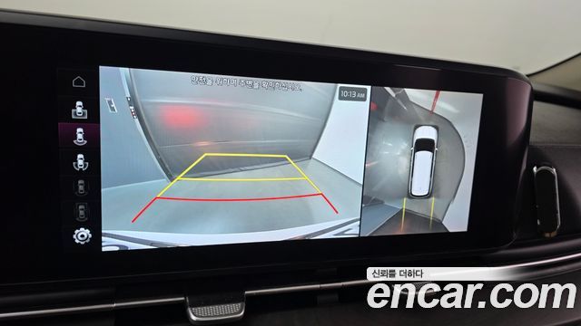 Kia Canival 2023 — photo 16