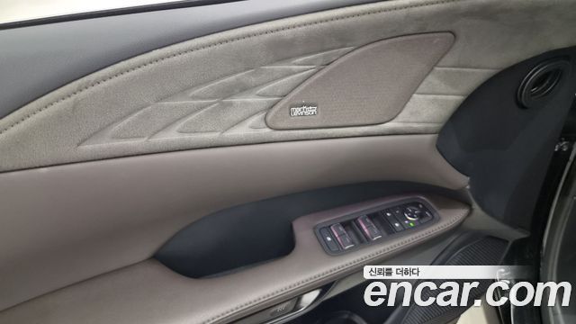Lexus RX 2025 — photo 16