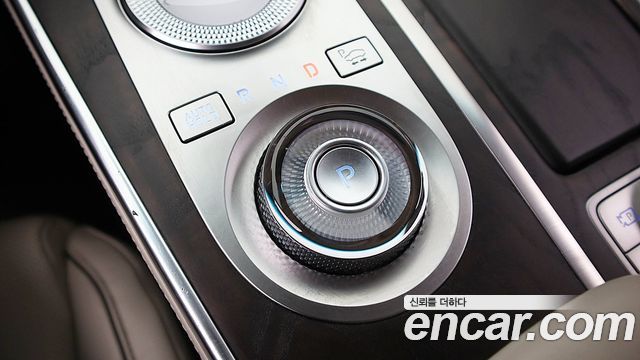 Genesis GV80 2020 — photo 13