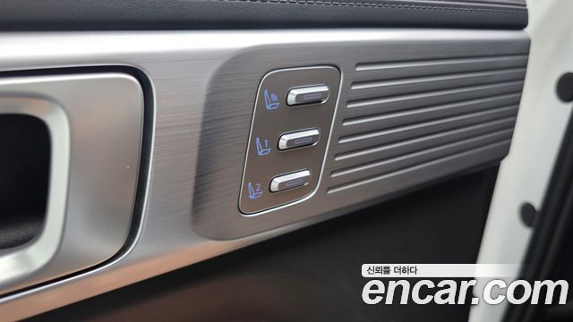 Hyundai Santafe 2024 — photo 26