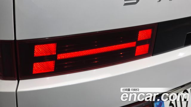 Hyundai Santafe 2024 — photo 9