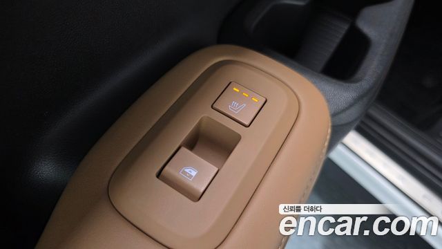 Hyundai Santafe 2024 — photo 34