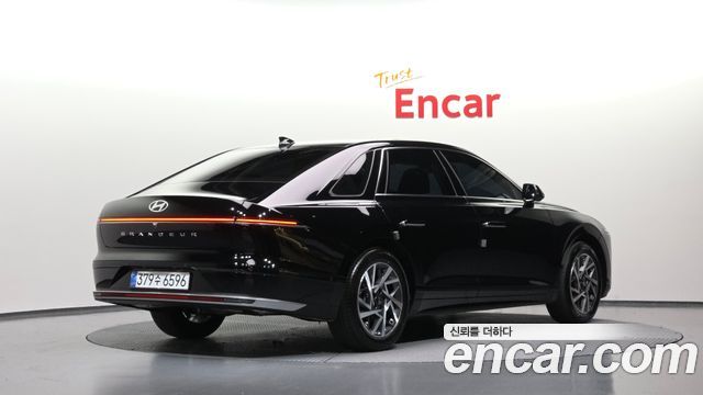 Hyundai Grandeur 2026 — photo 2