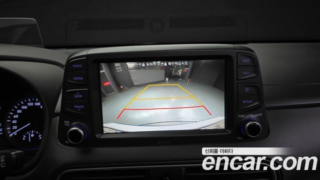 Hyundai Kona 2018 — photo 15