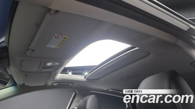 Hyundai Kona 2018 — photo 16