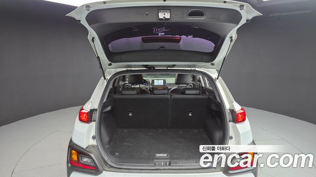 Hyundai Kona 2018 — photo 20