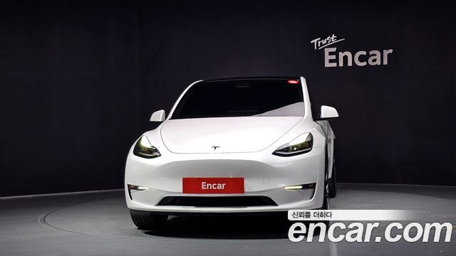 Tesla Model Y 2022 — photo 3
