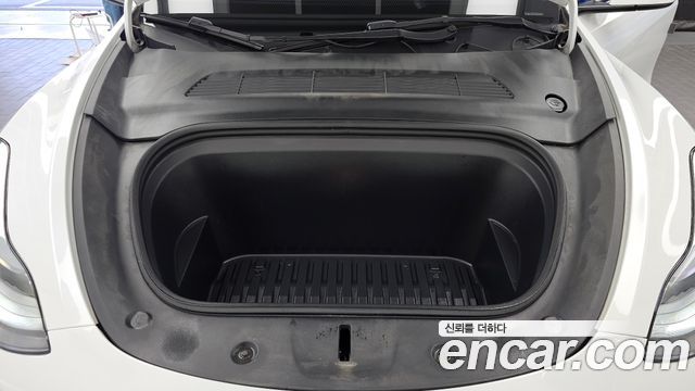 Tesla Model Y 2022 — photo 6