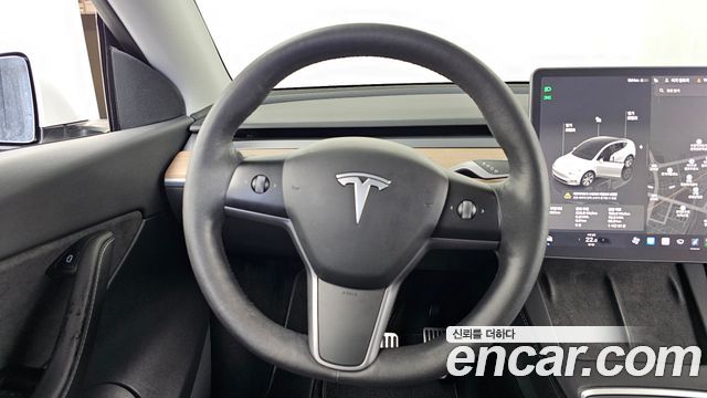 Tesla Model Y 2022 — photo 19
