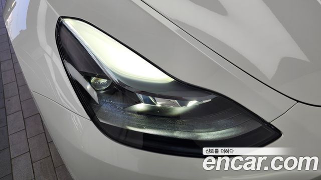 Tesla Model Y 2022 — photo 8