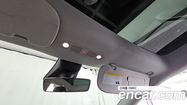 Tesla Model Y 2022 — photo 27