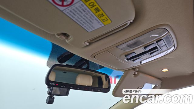 Kia Canival 2017 — photo 27