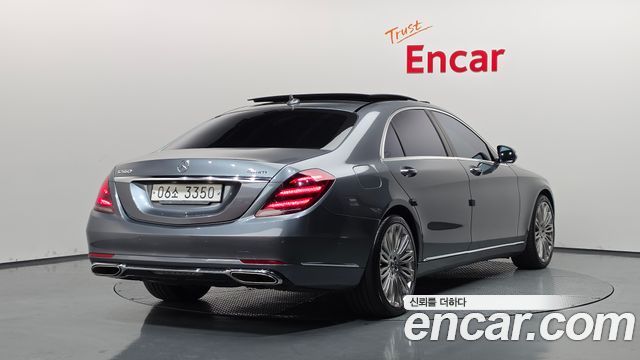 Mercedes-Benz S-Class 2018 — photo 2