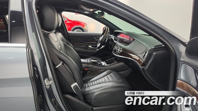 Mercedes-Benz S-Class 2018 — photo 11