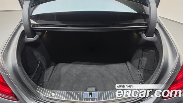 Mercedes-Benz S-Class 2018 — photo 19