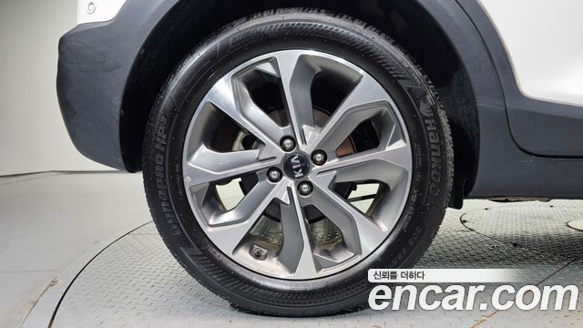 Kia Stonic 2018 — photo 5