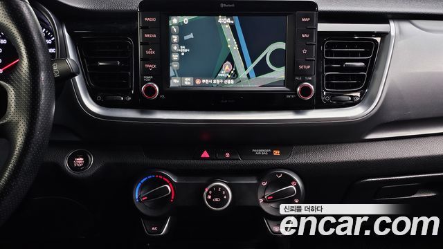 Kia Stonic 2018 — photo 14