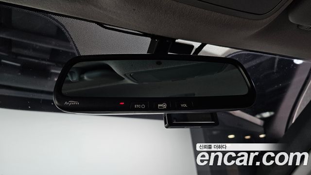 Kia Stonic 2018 — photo 16