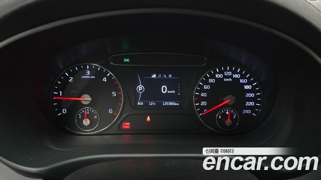 Kia Sorento 2017 — photo 8
