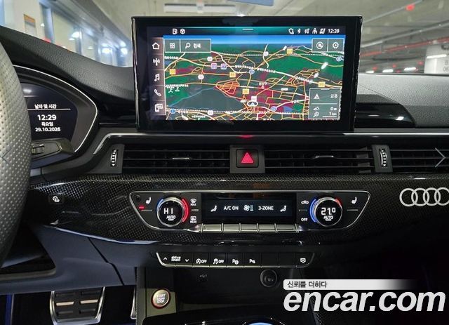 Audi S4 2021 — photo 11