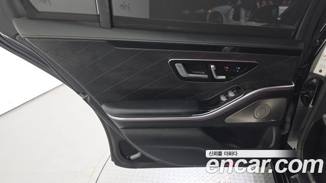 Mercedes-Benz S-Class 2021 — photo 15