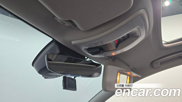 Volvo S60 2017 — photo 20