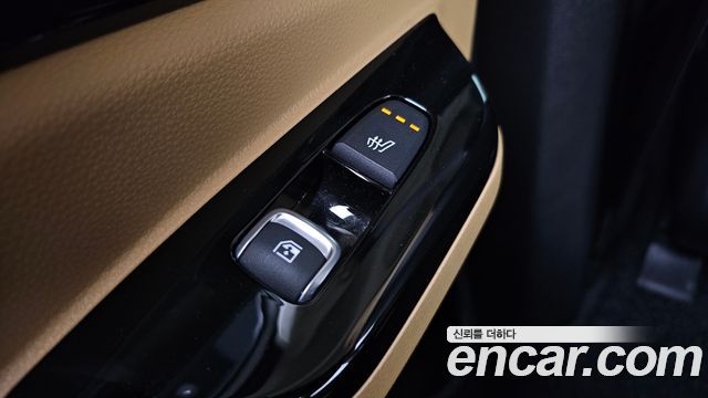 Kia Canival 2023 — photo 18
