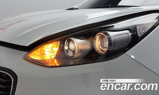Kia Sportage 2016 — photo 8