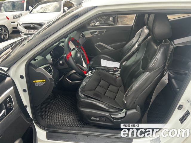 Hyundai Veloster 2012 — photo 16