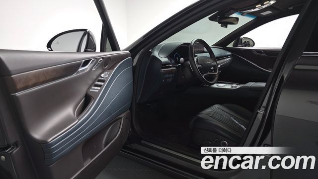 Genesis G80 2022 — photo 13