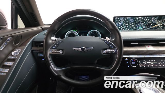 Genesis G80 2022 — photo 19