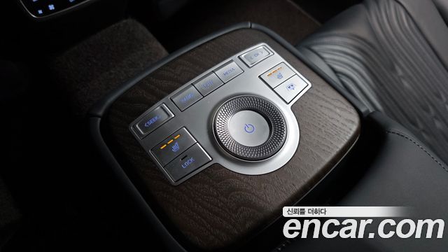 Genesis G80 2022 — photo 22