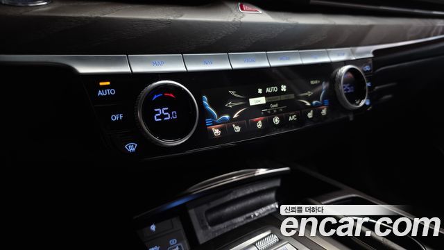 Genesis G80 2022 — photo 36