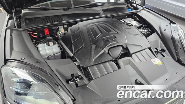 Porsche Cayenne 2024 — photo 6