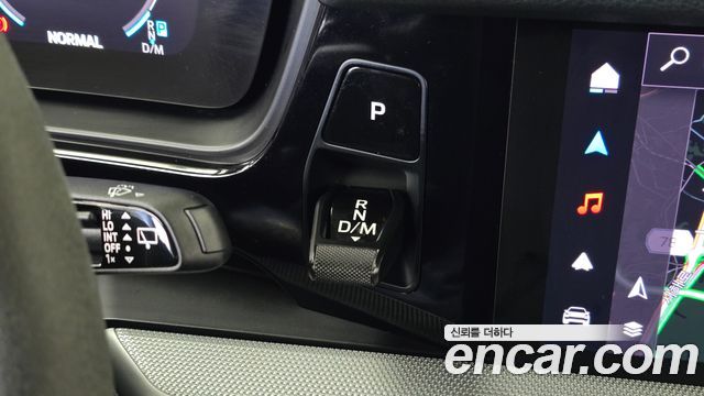 Porsche Cayenne 2024 — photo 12