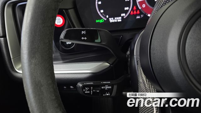 Porsche Cayenne 2024 — photo 27