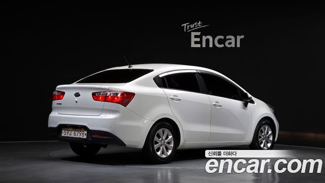Kia pride 2014 — photo 2