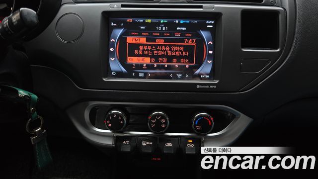 Kia pride 2014 — photo 20