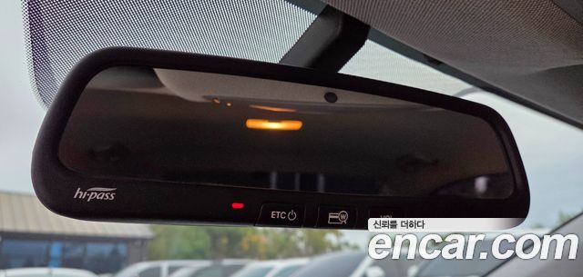Hyundai AVANTE 2018 — photo 9