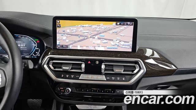 BMW X3 2022 — photo 20