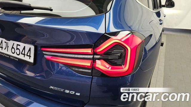 BMW X3 2022 — photo 9