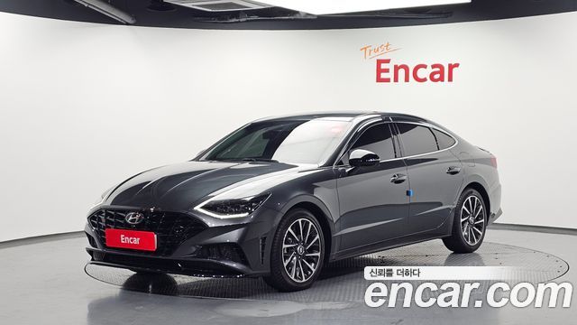 Hyundai Sonata 2022 — photo 1