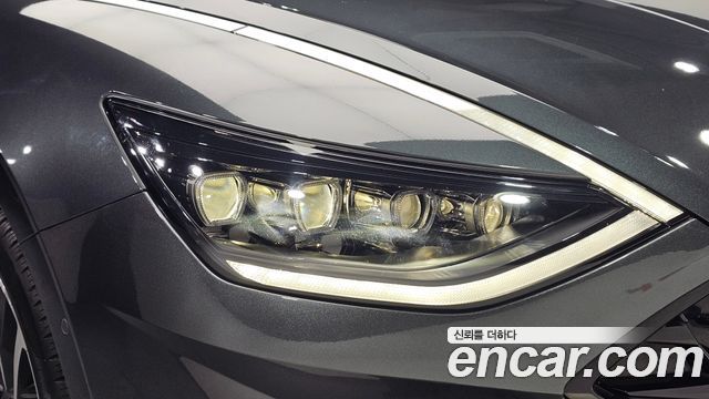 Hyundai Sonata 2022 — photo 8